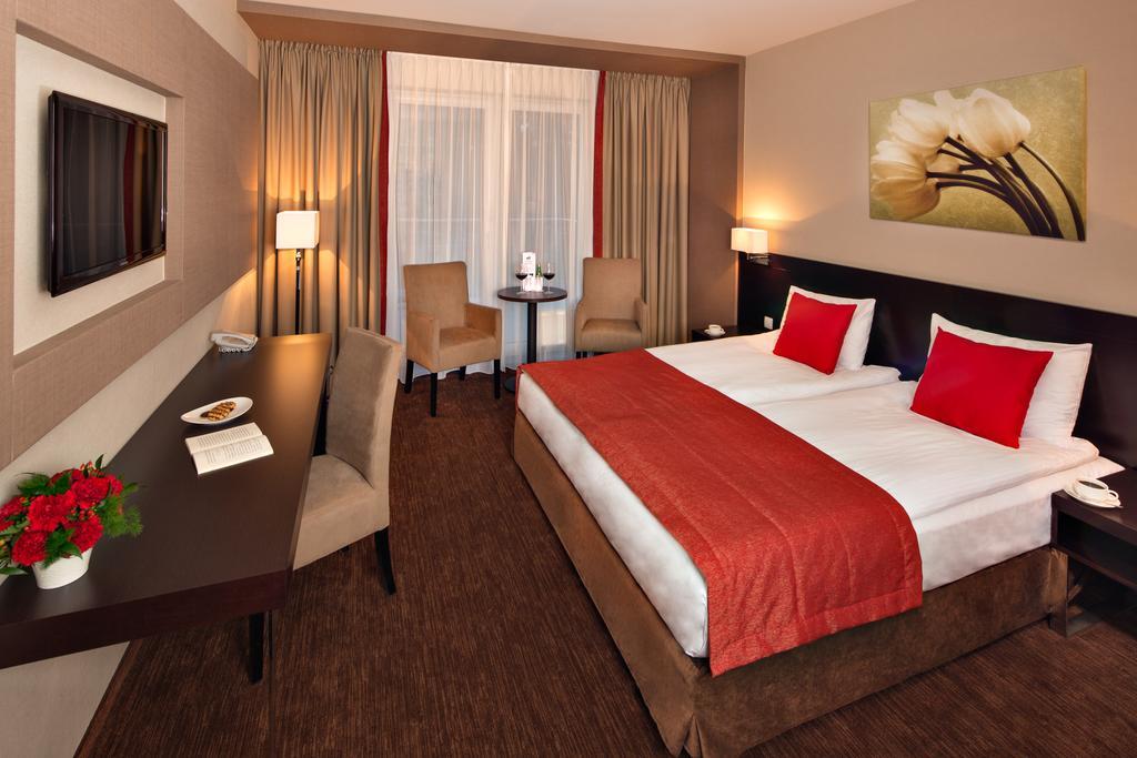 Z-Hotel Business & Spa أوتفوك الغرفة الصورة