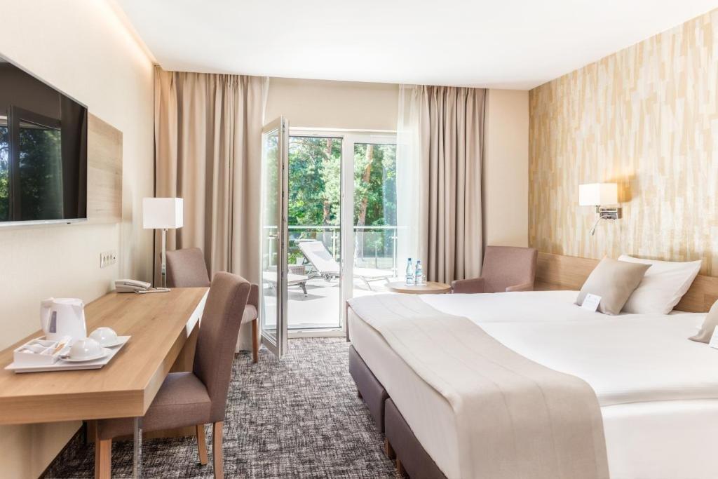 Z-Hotel Business & Spa أوتفوك المظهر الخارجي الصورة