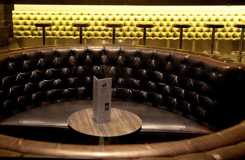 Z-Hotel Business & Spa أوتفوك المظهر الخارجي الصورة
